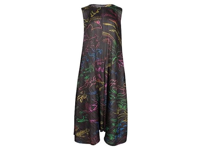 Pleats Please Black/ Colorful Print Pleated Dress Multiple colors Polyester  ref.1319907