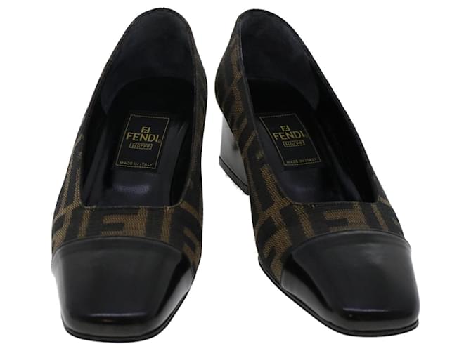 Zapatos de salón de lona FENDI Zucca con tacones altos 34.5 Marrón Negro Auth ac2059 Castaño Lienzo  ref.1320399