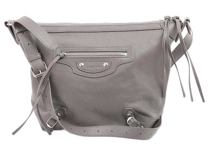 Day BALENCIAGA  Handbags   Leather Grey  ref.1320509
