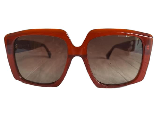 Óculos de sol da marca Max Mara Marrom Plástico  ref.1320830
