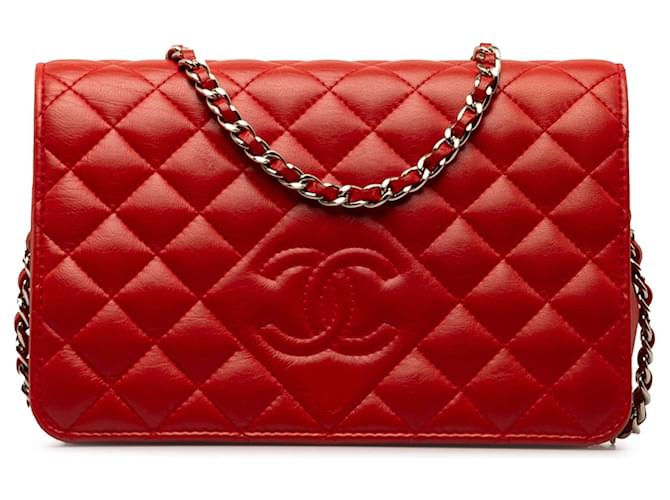 Wallet On Chain Cartera Chanel Red Diamond CC de piel de cordero con cadena Roja Cuero  ref.1321086
