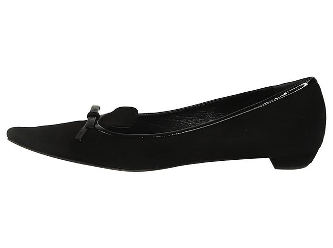 Prada Black suede pointed toe flats with patent bow - size EU 40