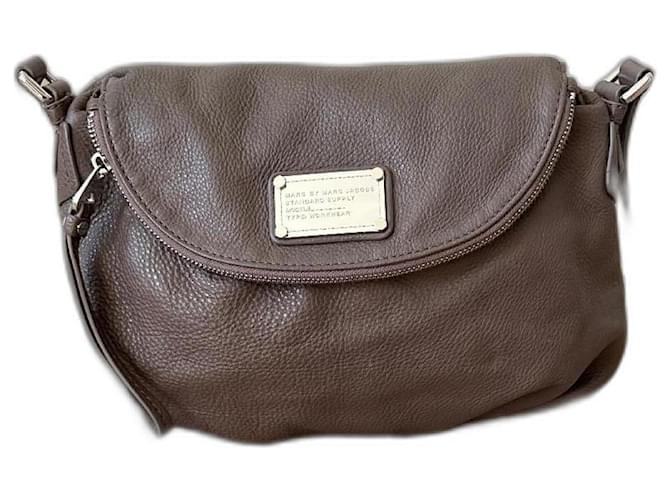 Marc by Marc Jacobs Classic Q Natasha Taupe Leather  ref.1321247