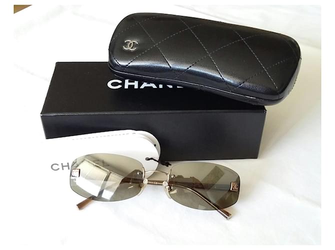 Chanel Nunca usado - con gafas de bronce/dorado brillante Castaño Metálico Castaña Marrón claro Caramelo Marrón oscuro Gold hardware Camello Metal  ref.1321903