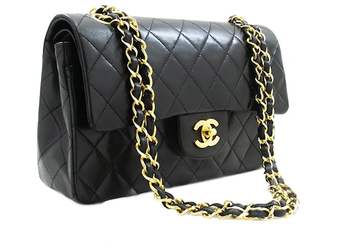 Solapa forrada Chanel Classic 9Bolso de hombro con cadena de piel de cordero negro Cuero  ref.1322065
