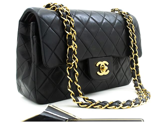 Patta foderata Chanel Classic 9"Borsa a tracolla a catena in pelle di agnello nera Nero  ref.1322067