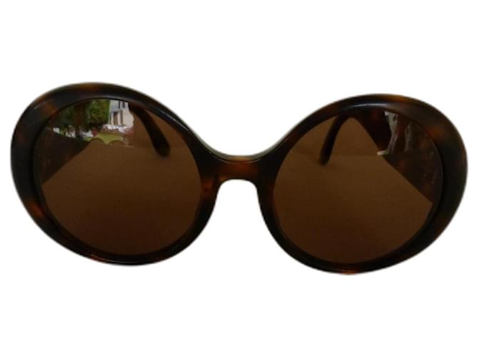 Chanel Óculos escuros Marrom Plástico  ref.1322140