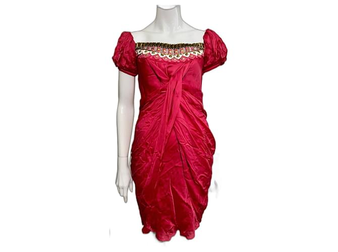 Temperley London Vestido corto de seda drapeada con adornos metálicos Rosa Roja  ref.1322206