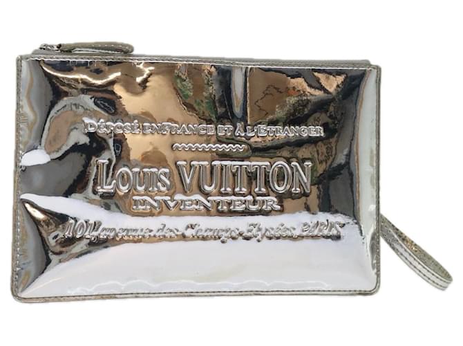 LOUIS VUITTON Monogram Miroir Pochette Platt Pouch Silver M95277 LV Auth 70249 Silvery Patent leather  ref.1322651