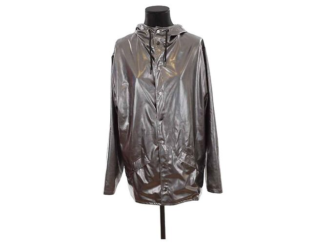 Rains silberne Jacke