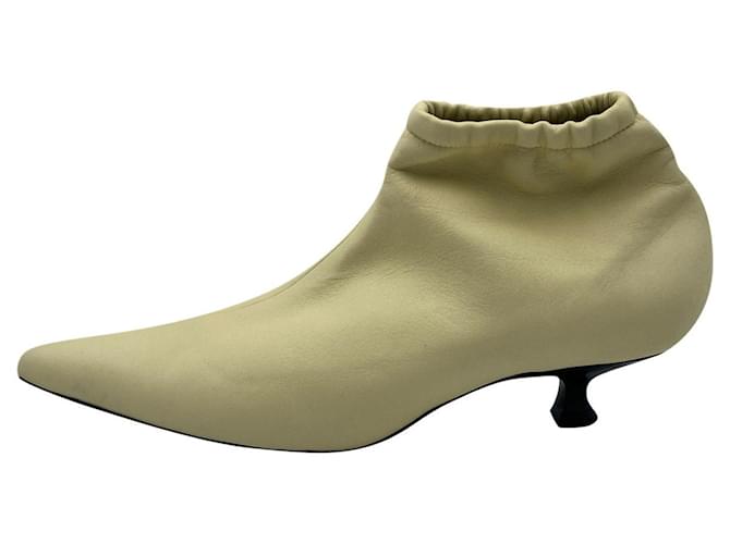 KHAITE  Ankle boots T.eu 38 leather Cream  ref.1323484