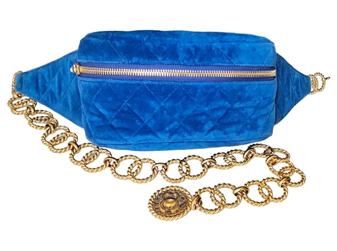 Pochete Chanel da coleção Preto Azul Veludo  ref.1323823