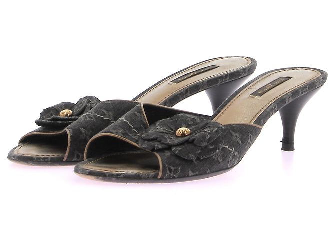 LOUIS VUITTON  Mules & clogs T.eu 39 cloth Grey