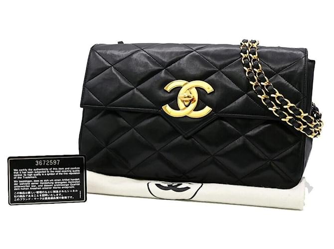 Timeless Chanel Matelassé Black Leather  ref.1325286