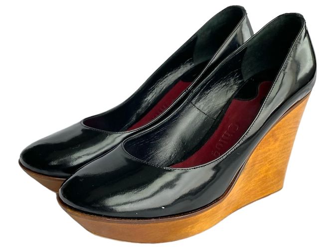 Décolleté con zeppa Chloé in pelle nera lucida e legno Nero