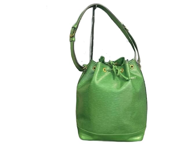 Louis Vuitton Noe' Vintage em Epi Verde Couro  ref.1325678