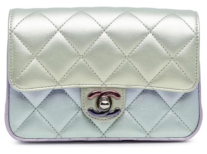 CHANEL Clutch bagsLeather Green  ref.1326476