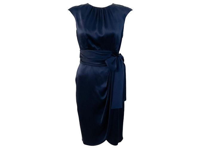 Carolina Herrera, Marineblaues Seidenkleid mit Bindeband in der Taille