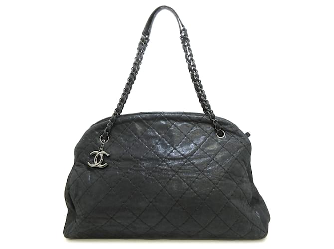 CHANEL Handbags Mademoiselle Black Leather  ref.1327585
