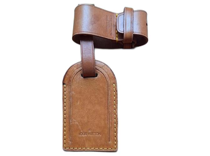 Louis Vuitton Purses, wallets, cases Camel Leather  ref.1327653