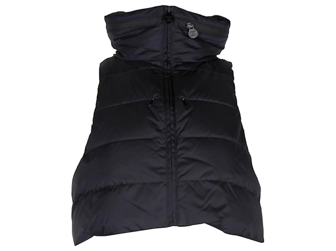 Chanel Quilted Cropped Puffer Vest in Navy Blue Nylon  ref.1328756