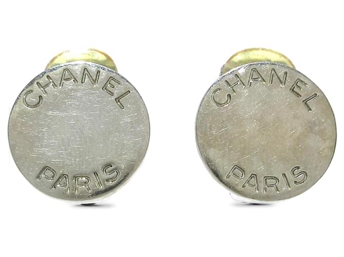 Clipe de logotipo redondo de prata Chanel em brincos Metal  ref.1328939