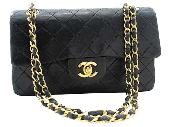 Chanel Timeless Black Leather  ref.1329433