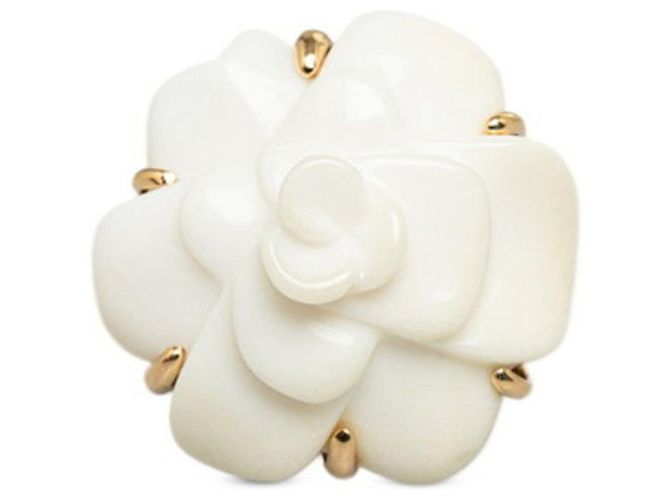 Classique Chanel Camélia Doré