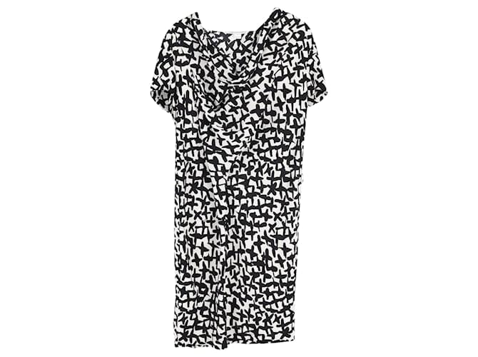 Diane Von Furstenberg Robe imprimée à manches courtes en viscose noire et blanche Fibre de cellulose  ref.1330217