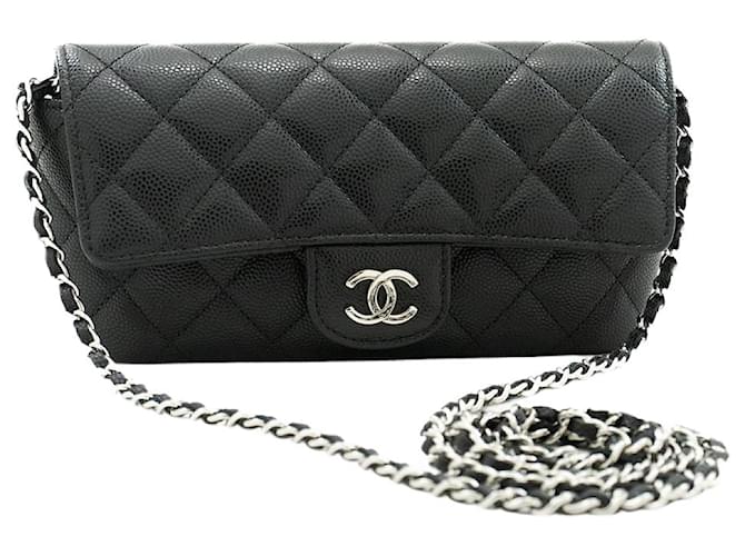 Chanel black 2021 pochette de téléphone argentée Cuir Noir  ref.1330359