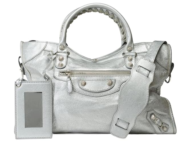 BALENCIAGA City Bag in Silver Leather - 101849 Silvery  ref.1331496