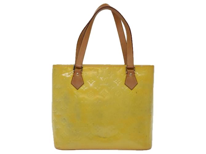 Louis Vuitton Houston Yellow Patent leather  ref.1331565