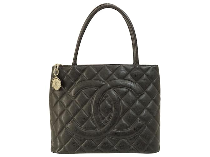 Chanel Médaillon Black Leather  ref.1332616