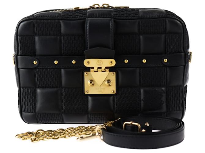Louis Vuitton Troca Black Leather  ref.1332686