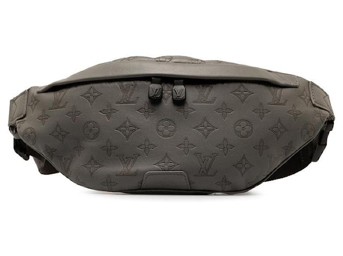 Bolso de cintura Louis Vuitton Monogram Shadow Discovery PM M46108 en cuero gris en muy buen estado  ref.1333028