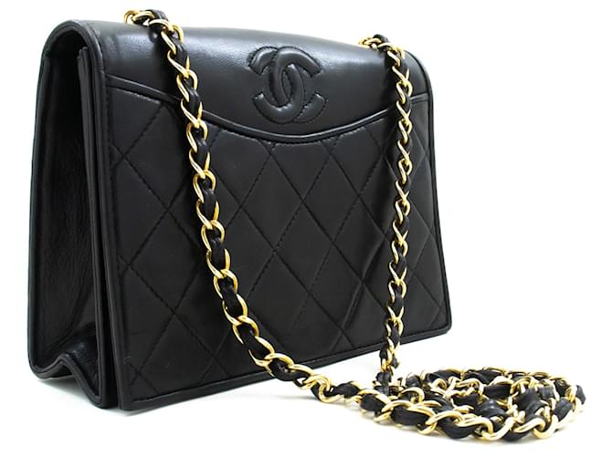 CHANEL Vintage Full Flap Chain Shoulder Bag Black Quilted Lambskin Leather  ref.1333422
