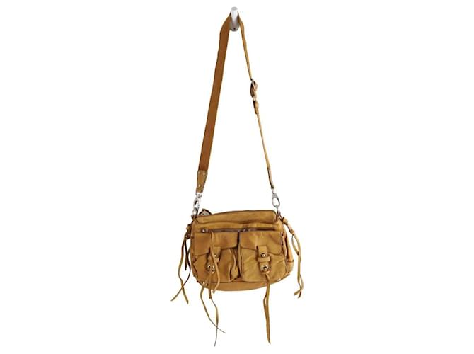 Vanessa Bruno Bandoulière leather handbag Brown  ref.1333896