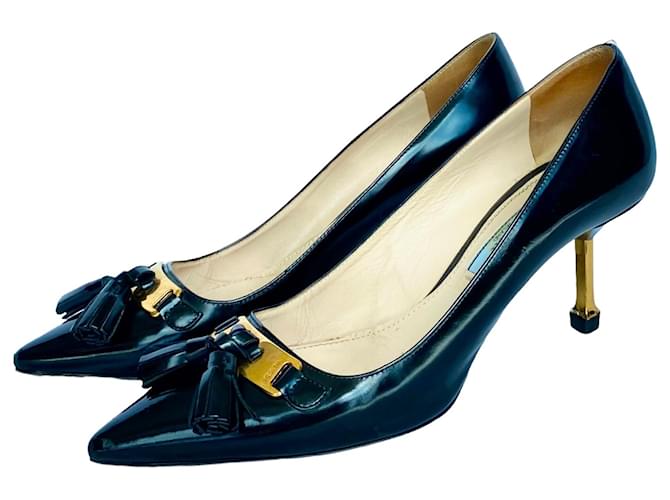 Prada Heels Black Patent leather  ref.1334180