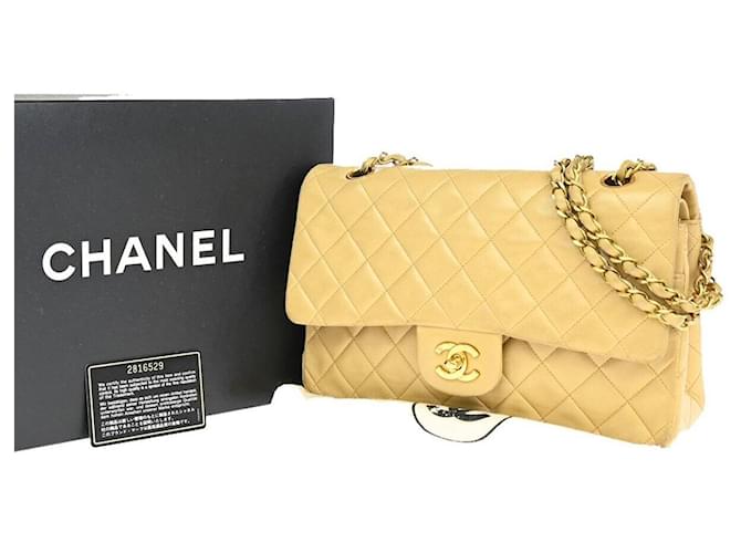 Timeless Chanel intemporal Bege Couro  ref.1334627
