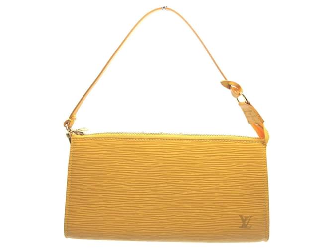 Louis Vuitton Pochette Accessoires Amarelo Couro  ref.1335267