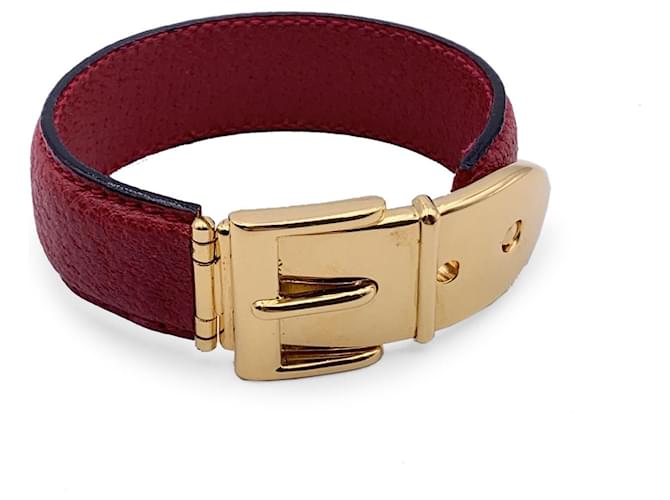 Gucci Bracciale rigido con cintura in pelle rossa vintage, bracciale con fibbia in oro Rosso  ref.1335451