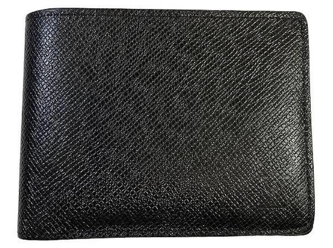 Louis Vuitton Taiga Carteira Múltipla Carteira Curta de Couro M30531 Em uma boa condição  ref.1335500