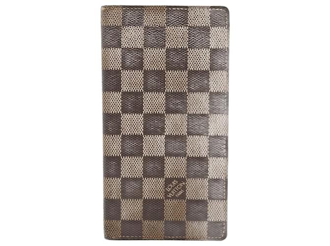Louis Vuitton Brazza Brown Cloth  ref.1336842