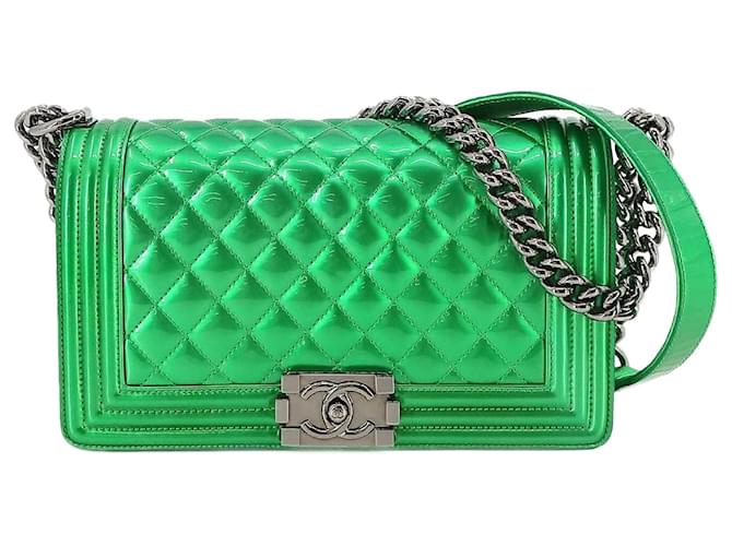 Chanel Boy Green Leather  ref.1337356