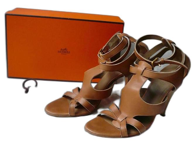 Hermès HERMES Leather sandals in gold with straps size 39.5 IT in very good condition Camel  ref.1340739