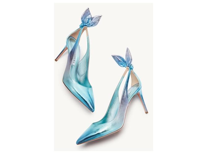 Aquazzura Decolleté com laço degradê metalizado Azul claro Couro  ref.1341046