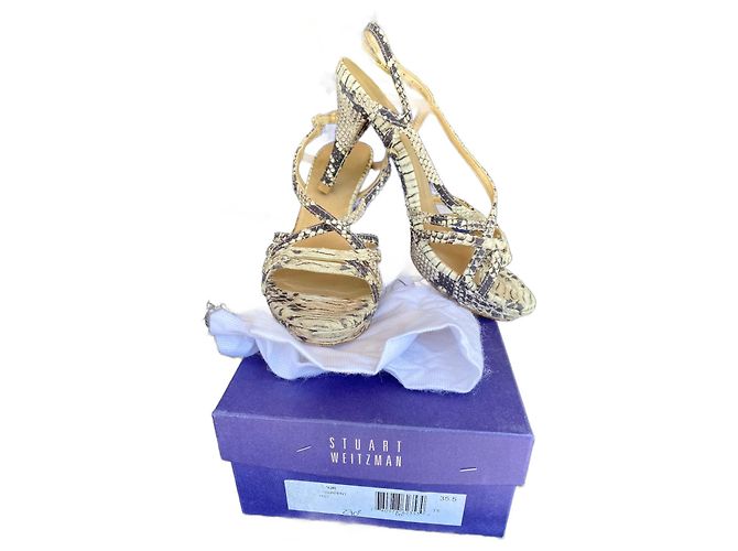 Sandales création Stuart Weitzman façon python Imprimé python