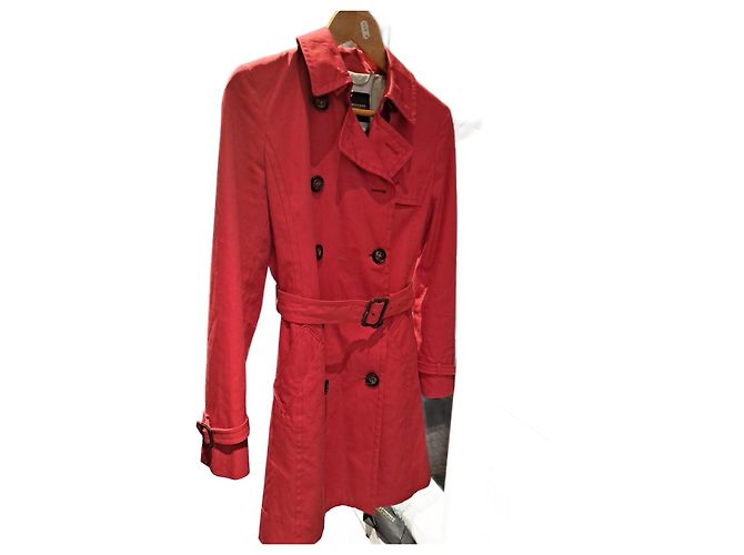 Gabardina roja de algodón Weekend Max Mara