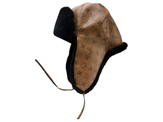 Louis Vuitton Chapéus Castanho escuro Couro Lona  ref.1345261