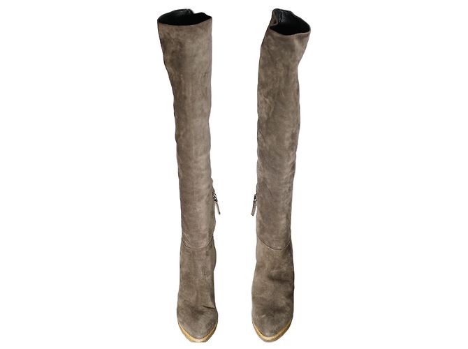 Prada Botas Altas de Ante Marrón Brown